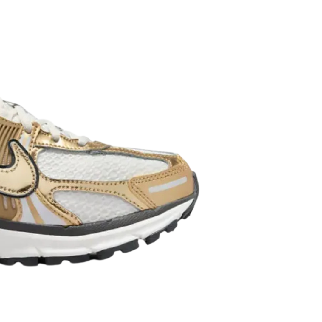 Vomero 5 Gold Metallic